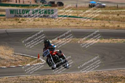 media/Apr-19-2025-AHRMA (Sat) [[3d98ca3309]]/Race/Group 4/Turn 4/